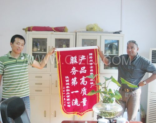 2011年7月25日，外國友人參觀考察我公司！明經(jīng)理等接待并陪同參觀！(圖2)