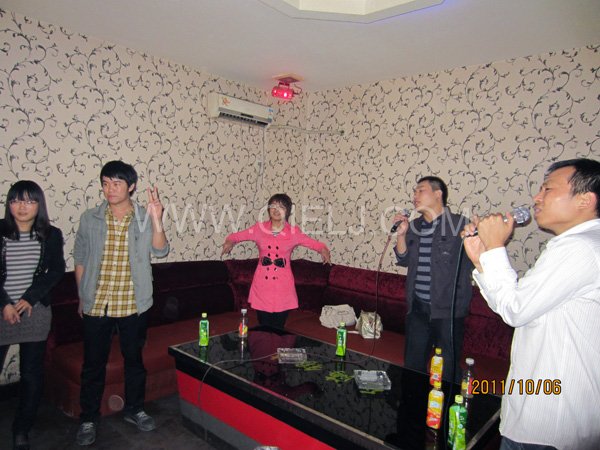 2011年10月，鄭州企鵝糧油機械有限公司--外貿(mào)部，十一國慶節(jié)團體活動！(圖2)